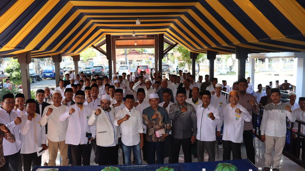MUSDA-- Bupati Sidrap H Syaharuddin Alrif saat membuka Musda I Ittihad Persaudaraan Imam Masjid (IPIM) Kabupaten Sidrap di Baruga Rujab Bupati, Sabtu (19/7).
