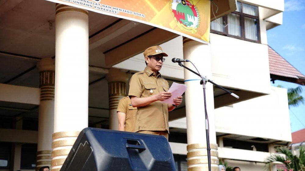 IRUP -- Wakil Bupati Soppeng,  Selle KS Dalle memimpin peringatan Harkopnas ke-78 tingkat Kabupaten Soppeng digelar di Kantor Bupati Soppeng, Senin (28/7).  
