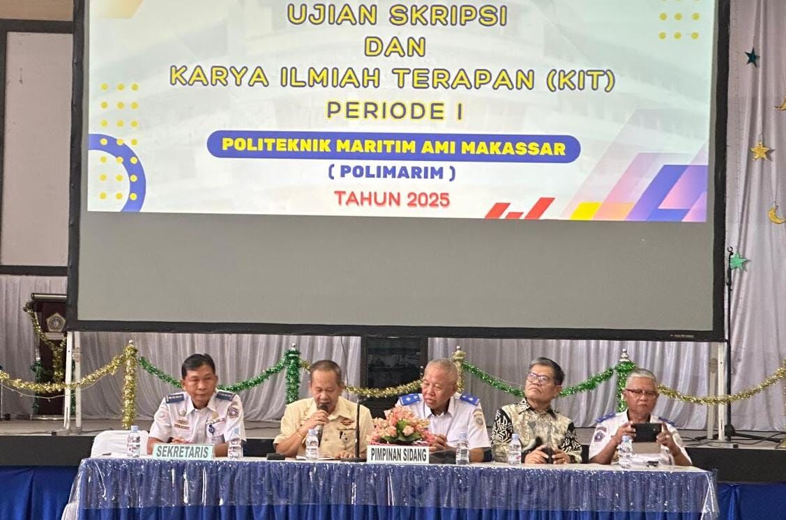 Diuji Kepala LLDikti dan Empat Profesor, 157 Lulusan Polimarim Raih Predikat Sangat Memuaskan