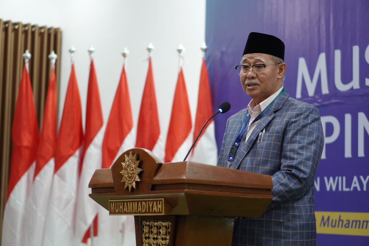 Ketua PWM Sulsel Prof. Dr. H. Ambo Asse, M.Ag