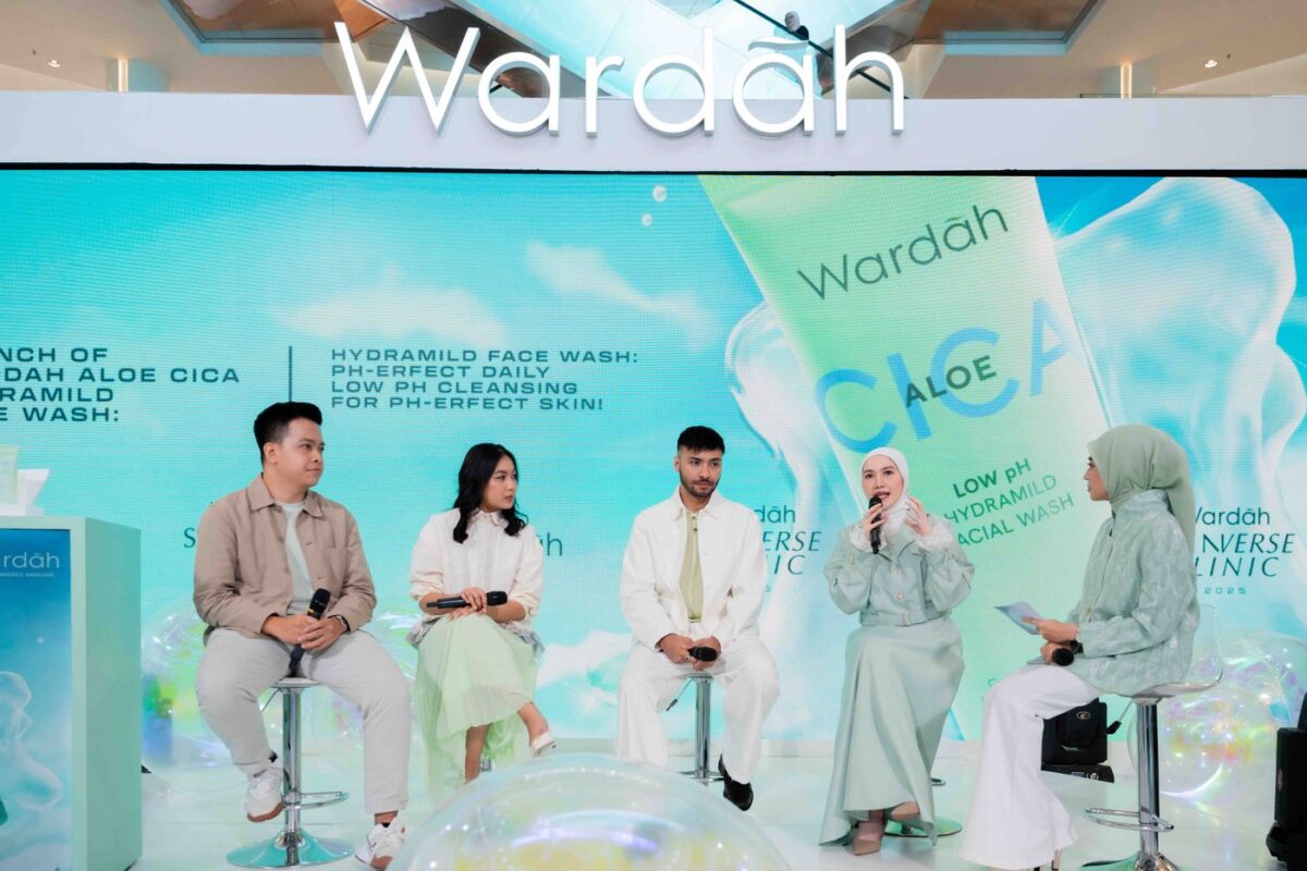 ALOE CICA -- Suasana jumpa pers launching Aloe Cica Hydramild Facial Wash dari Wardah.

