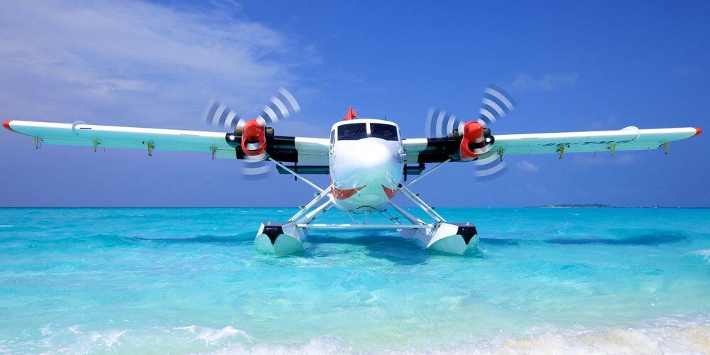 ilustrasi pesawat seaplane