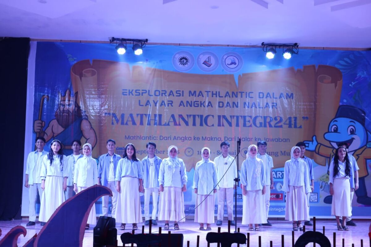 Inaugurasi FMIPA UNM Kukuhkan Mahasiswa Angkatan 2024 Usai Proses Pengkaderan