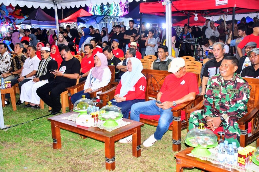 Penutupan Pasar Rakyat Merdeka 2025 di Alun-alun Sinjai Bersatu