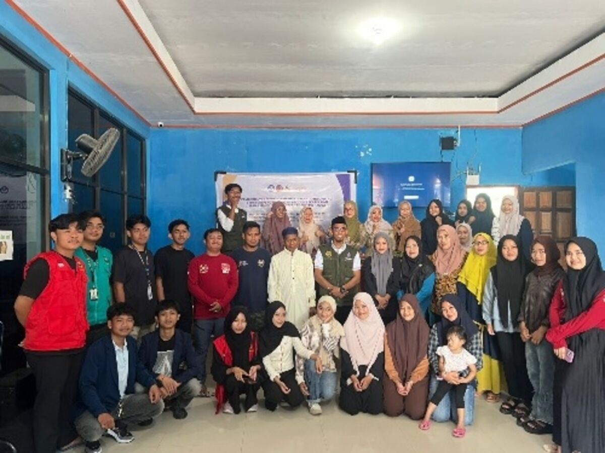 EKONOMI DIGITAL -- BUMDes TP Mandiri Desa Timoreng Panua, Kecamatan Panca Rijang, Kabupaten Sidrap menjadi transformasi ekonomi desa kini tak lagi sebatas wacana. Melalui Program Pemberdayaan Kemitraan Masyarakat (PKM) Hibah Bima Diktisaintek 2025 bisa diwujudkan. 
