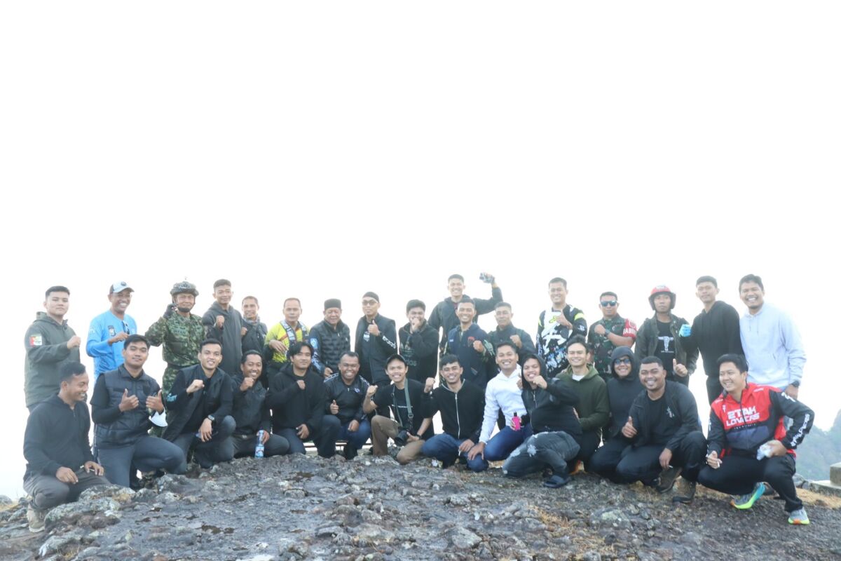 PATROLI -- Fokopimda Pemkab Soppeng melaksanakan patroli Skala Besar dengan melibatkan personel gabungan TNI-Polri, Satpol PP, serta instansi terkait dengan menyusuri sejumlah ruas jalan dan titik strategis di wilayah Soppeng. 