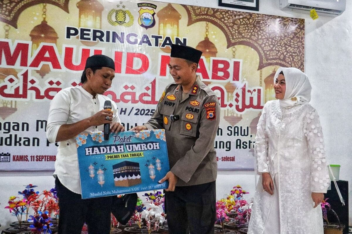 Maulid Nabi Tana Toraja Menanamkan Nilai Keteladanan