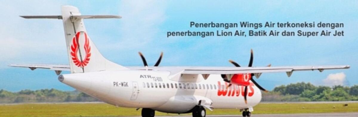 MENGUDARA LAGI -- Pesawat Lion Air kembali mengudara pada 15 Oktober mendatang setelah rute penerbangan Makassar-Toraja sempat dihentikan oleh pihak Maskapai Lion Air gegara kurang penumpang.
