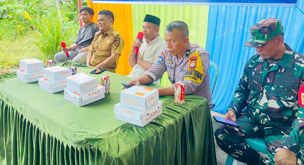 IST
GELAR RDP--Pansus Ranperda KTR yang diketuai legislator Nasdem Semuel Eban Kalebu Mundi telah menggelar RDP dengan stakeholder, Rabu (15/10).

