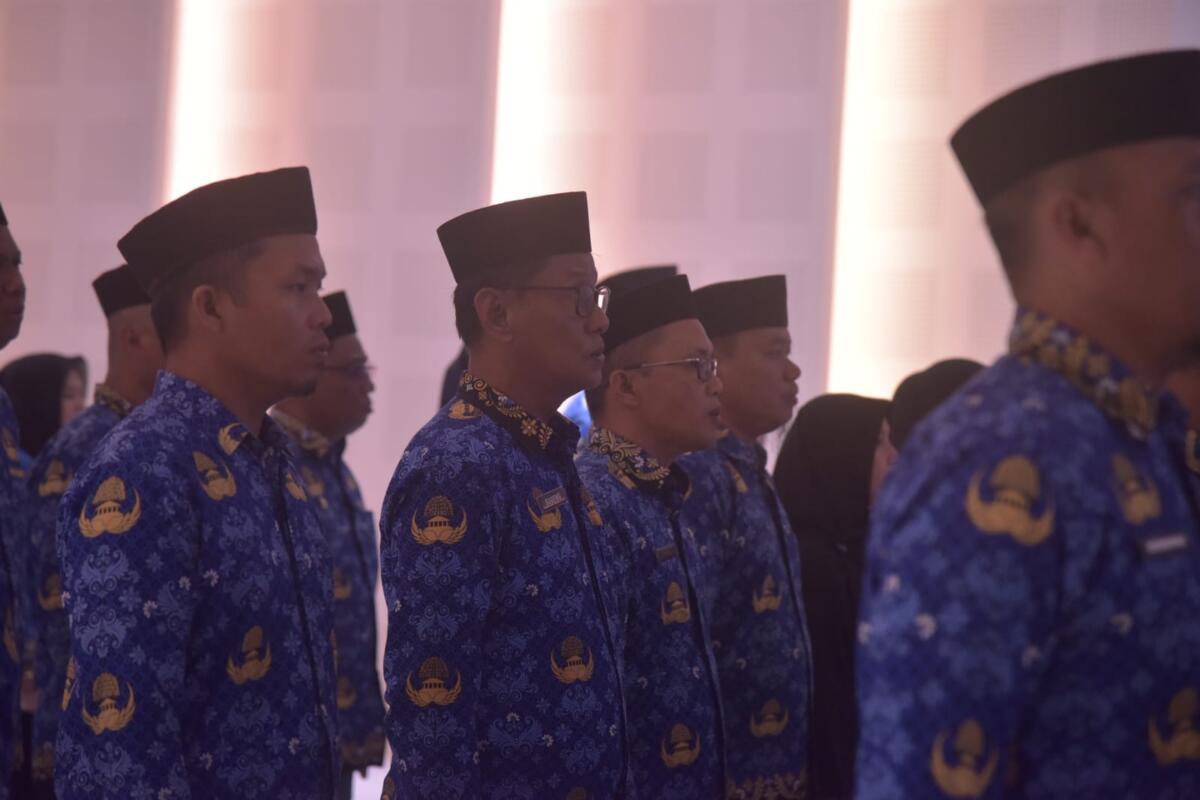 PELANTIKAN -- Suasana pelantikan pejanat administrator dan pejabat fungsional lingkup Pemprov Sulbar, Jumat (10/10).
