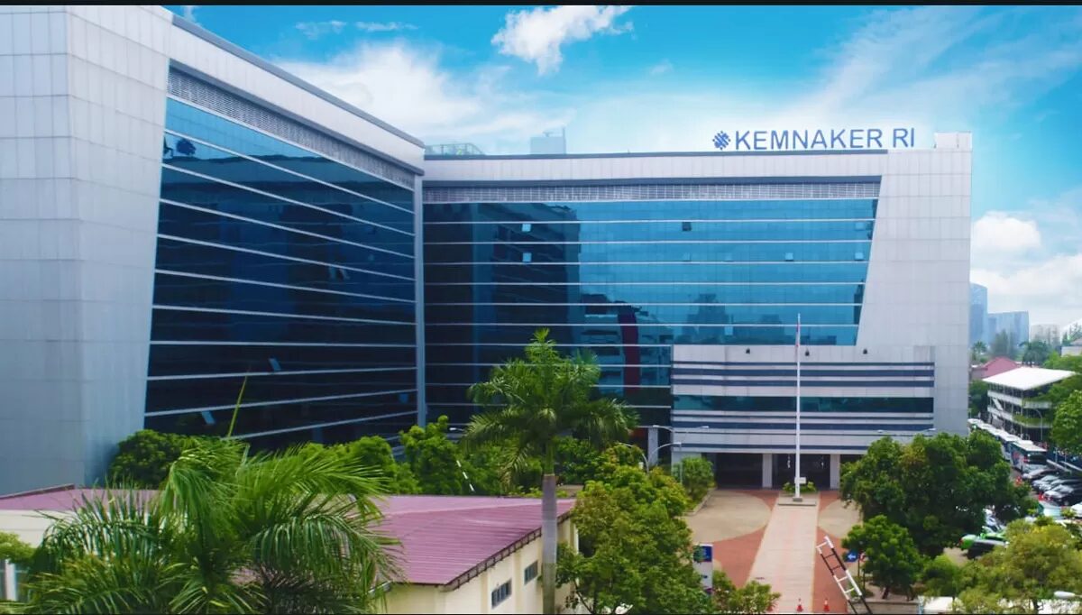 Kemnaker mendorong peran swasta membuka permagangan. Sebanyak 451 perusahaan mengajukan diri sebagai penyelenggara pemagangan untuk 1300 posisi yang diajukan dan 6000an calon pemagang/(jp Istimewa).