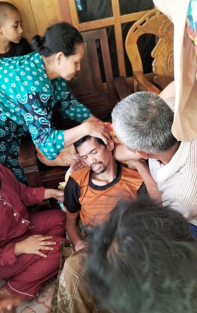 DITEMUKAN -- Seorang warga Desa Umpungeng, Kecamatan Lalabata, Kabupaten Soppeng, Rusman (50), yang sebelumnya dilaporkan hilang selama 12 hari, akhirnya ditemukan pada Rabu (15/10).  
