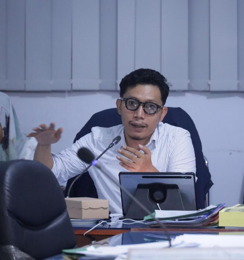 IST
MEMIMPIN--Legislator Gerindra DPRD Bulukumba H Efhi Wahyudi Masri ketika memimpin rapat Pansus perubahan bentuk hukum PDAM menjadi Perumda Air Minum di DPRD Kabupaten Bulukumba beberapa waktu lalu.