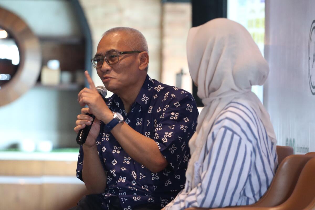 Diskominfo Makassar Undang Ndoro Kakung, Praktisi Media Sosial Bagikan Tips Kehumasan Era Digital
