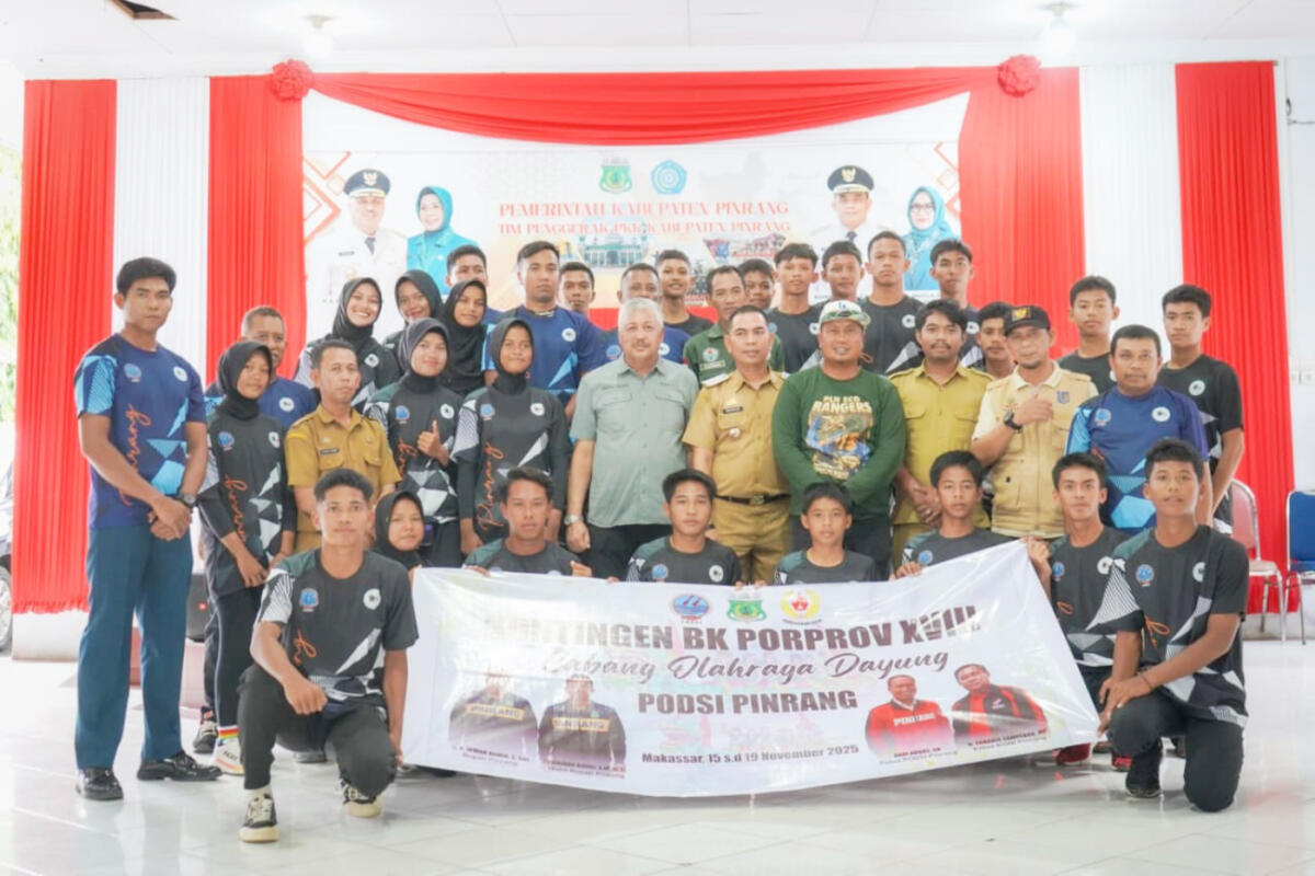Bupati Lepas Kontingen Dayung Pinrang  Menuju Pra Porprov Sulsel 2026