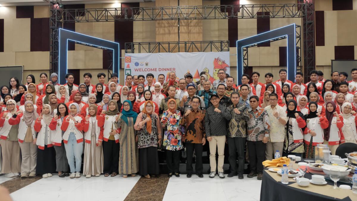 Homecoming Pimnas ke-38 yang dirangkaikan dengan Welcome Dinner di Unhas Hotel and Convention, Minggu, (30/11/2025).