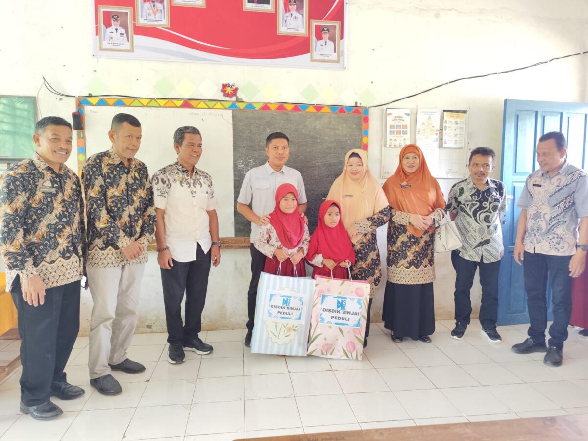 Dari Kertas Pinjaman Beras ke Aksi Nyata Negara, Disdik Sinjai Pastikan Masa Depan Pendidikan Anak Tetap Terjaga