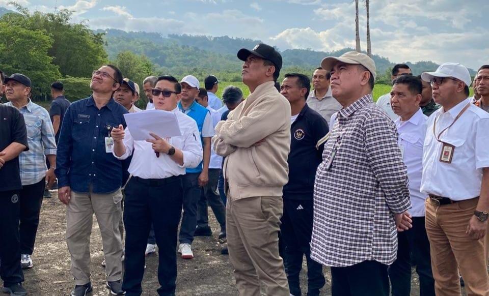 Mentan Amran Sebut Hilirisasi Ternak Ayam Terintegrasi di Bone Dorong Pertumbuhan Ekonomi Daerah