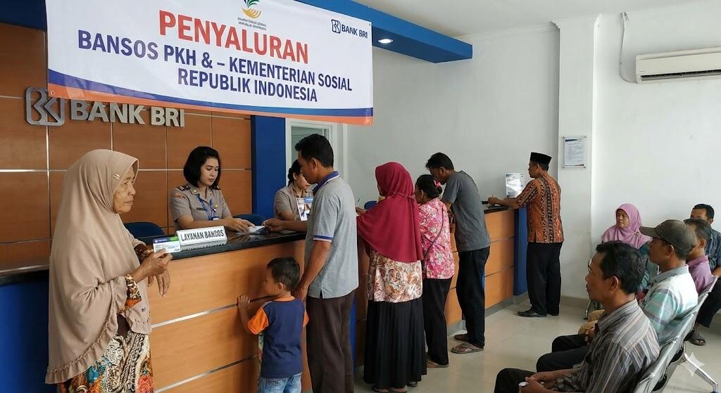 Penyaluran Bansos PKH dan BPNT Dipercepat Demi Perlindungan Sosial