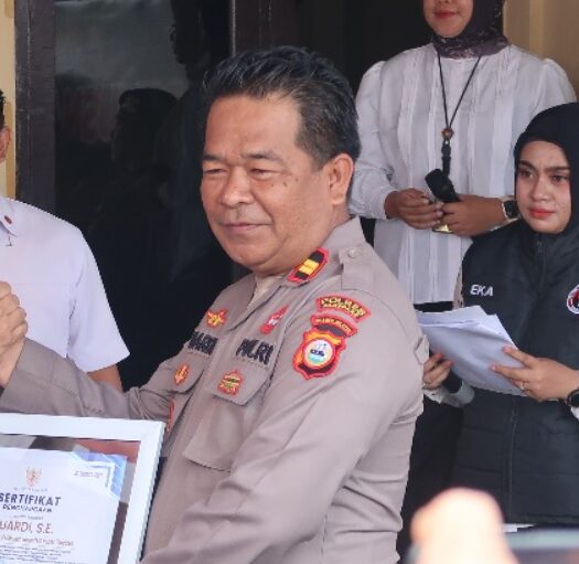 Kapolsek KPN Parepare Kembali Beri Bantuan kepada Keluarga Berduka