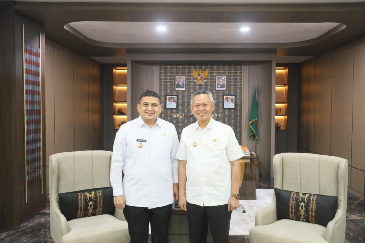 Wali Kota Makassar Munafri Arifuddin bertemu Bupati Sigi Muhamad Rizal Intjenae yang menjajaki kerja sama pengelolaan sampah terintegrasi.