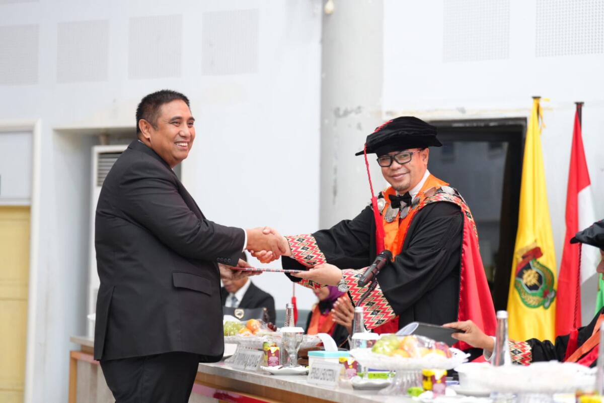 Dua Tahun, Bupati Maros Raih Dua Gelar Doktor Bidang Ilmu yang Berbeda