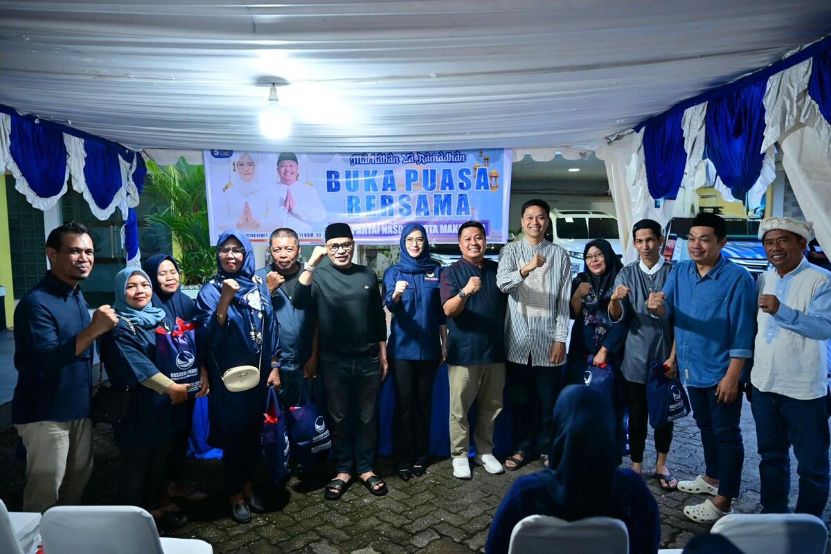 Nasdem Makassar Bukber dan Berbagi Paket Sembako