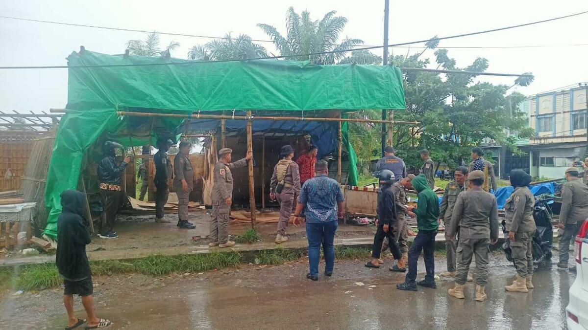 Penertiban PKL di Jalan Alauddin Disorot Warga