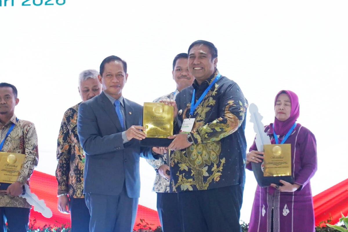 Kelola Sampah Secara Baik, Maros Raih Penghargaan