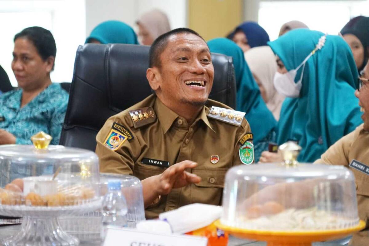 ‎Irwan Beri Bantuan untuk Ibu Hamil