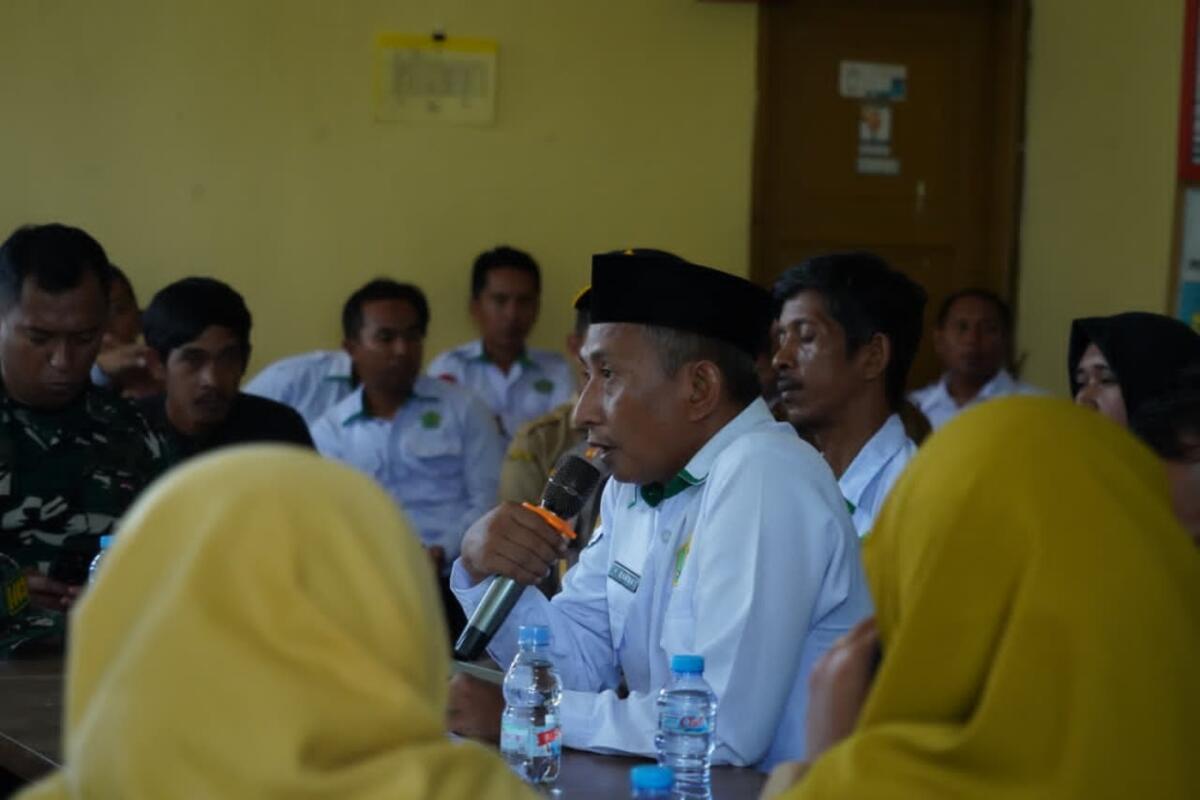 MTQ -- Wakil Bupati Luwu Timur, Puspawati Husler menghadiri langsung rapat pemantapan lintas sektor untuk memastikan kesiapan jelang pelaksanaan MTQ Tingkat Kabupaten Luwu Timur ke XI, di Aula Kantor Camat Tomoni Timur, Senin (2/2). 
