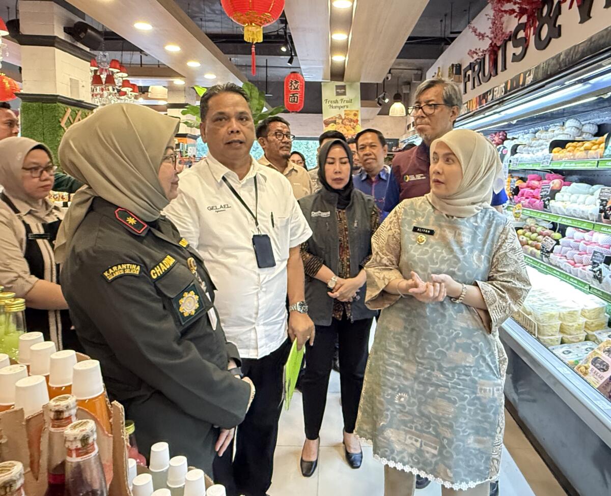 Pantau Harga Jelang Ramadan, Wawali Makassar Pastikan Stok Aman dan Pasar Murah