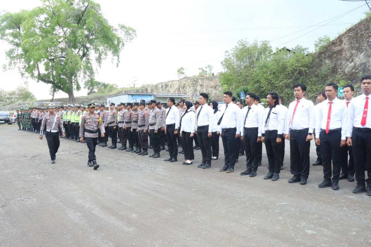 Pj Sekkab Soppeng Hadiri Apel Pasukan