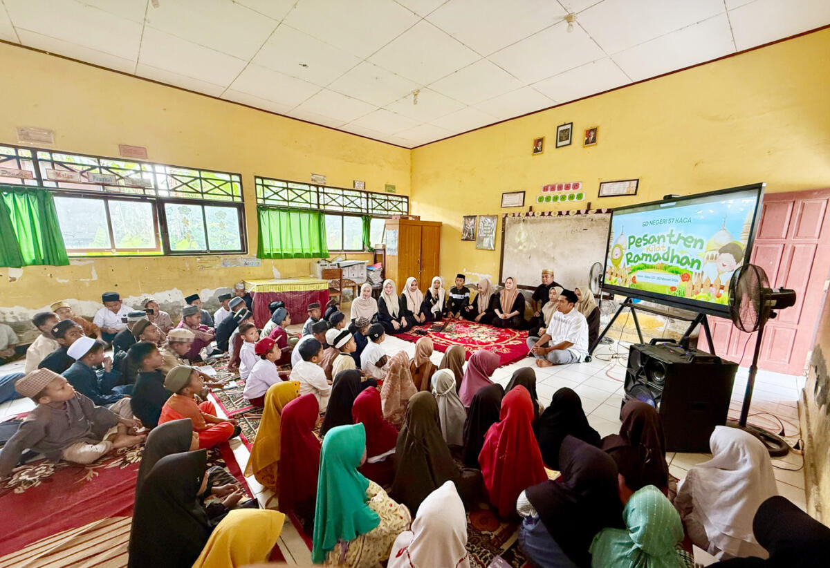 SDN 57 Kaca Gelar Pesantren Kilat