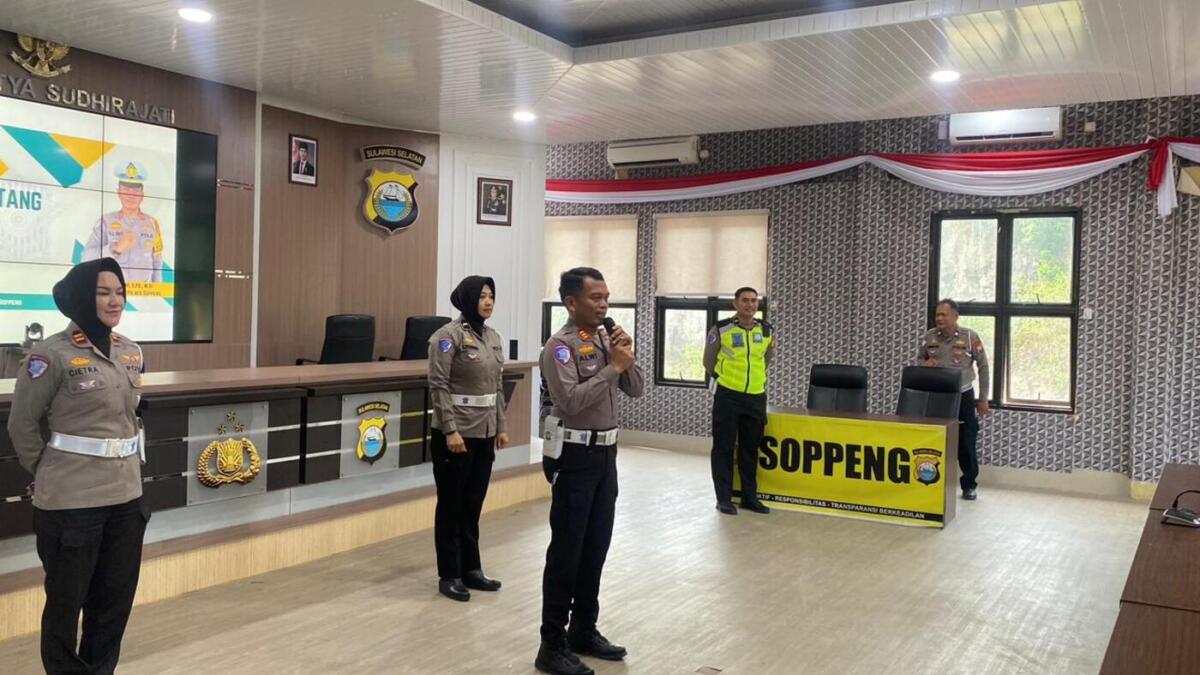 Sat Lantas Soppeng Gelar Kegiatan Polsanak