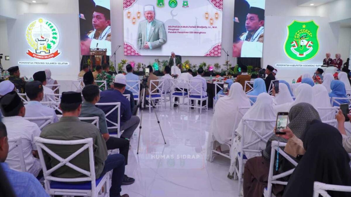 Syahar Beri Motivasi Jika Dirinya Dari Pesantren Jadi Bupati