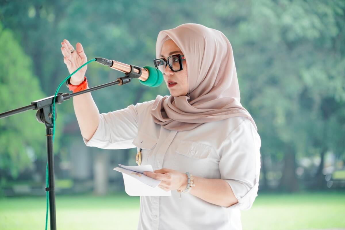 Instruksikan Percepat Proses Pencairan Tunjangan THR