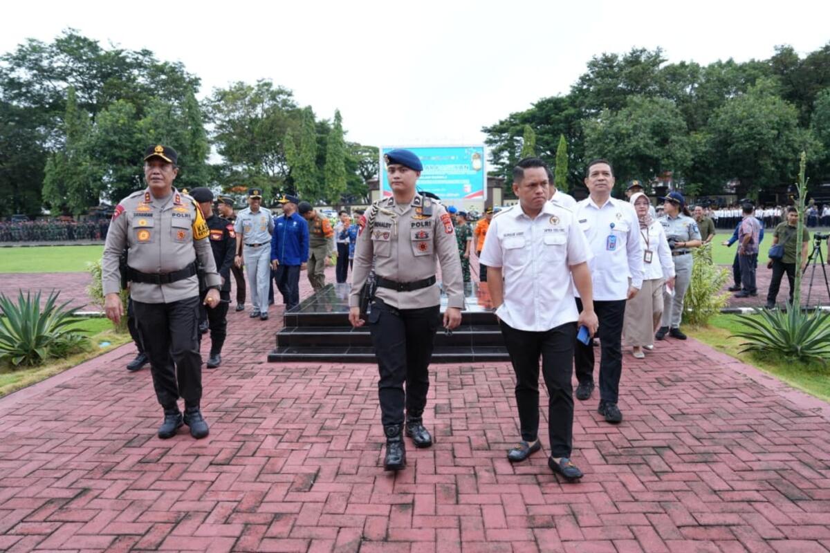 Operasi Ketupat Libatkan 161.243 Personel TNI dan Polri