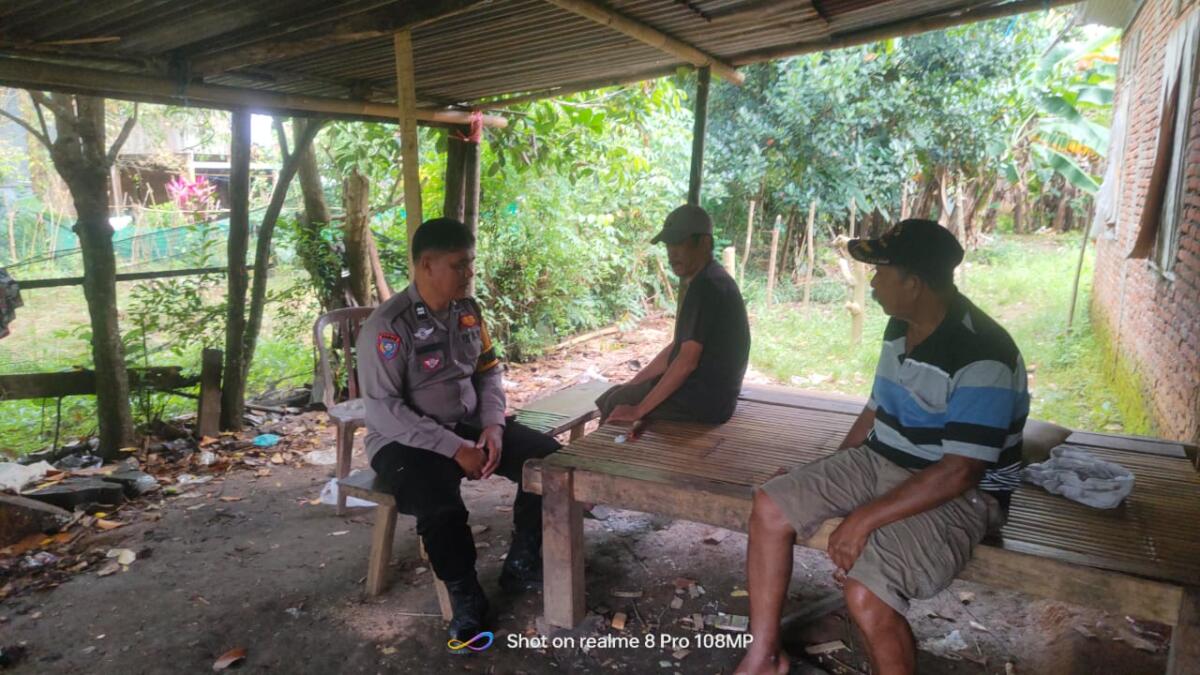 Bhabinkamtibmas Polsek Ma’rang Kunjungan Rutin ke Bonto-Bonto, Sampaikan Imbauan Kamtibmas Selama Ramadan