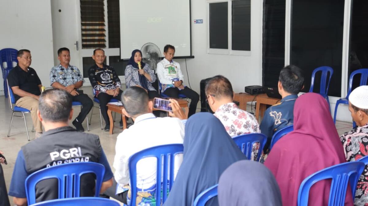 Nurkanaah Minta Seluruh Unsur Sukseskan Porsenijar PGRI Sulsel