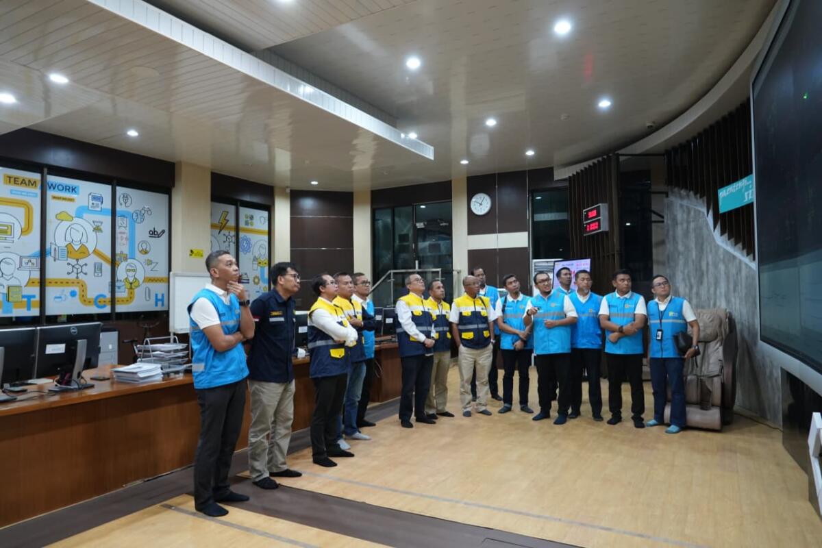Kunjungan ke Sulawesi Selatan, Kementerian ESDM Pastikan Listrik PLN Andal Hadapi Idulfitri 1447 Hijriah