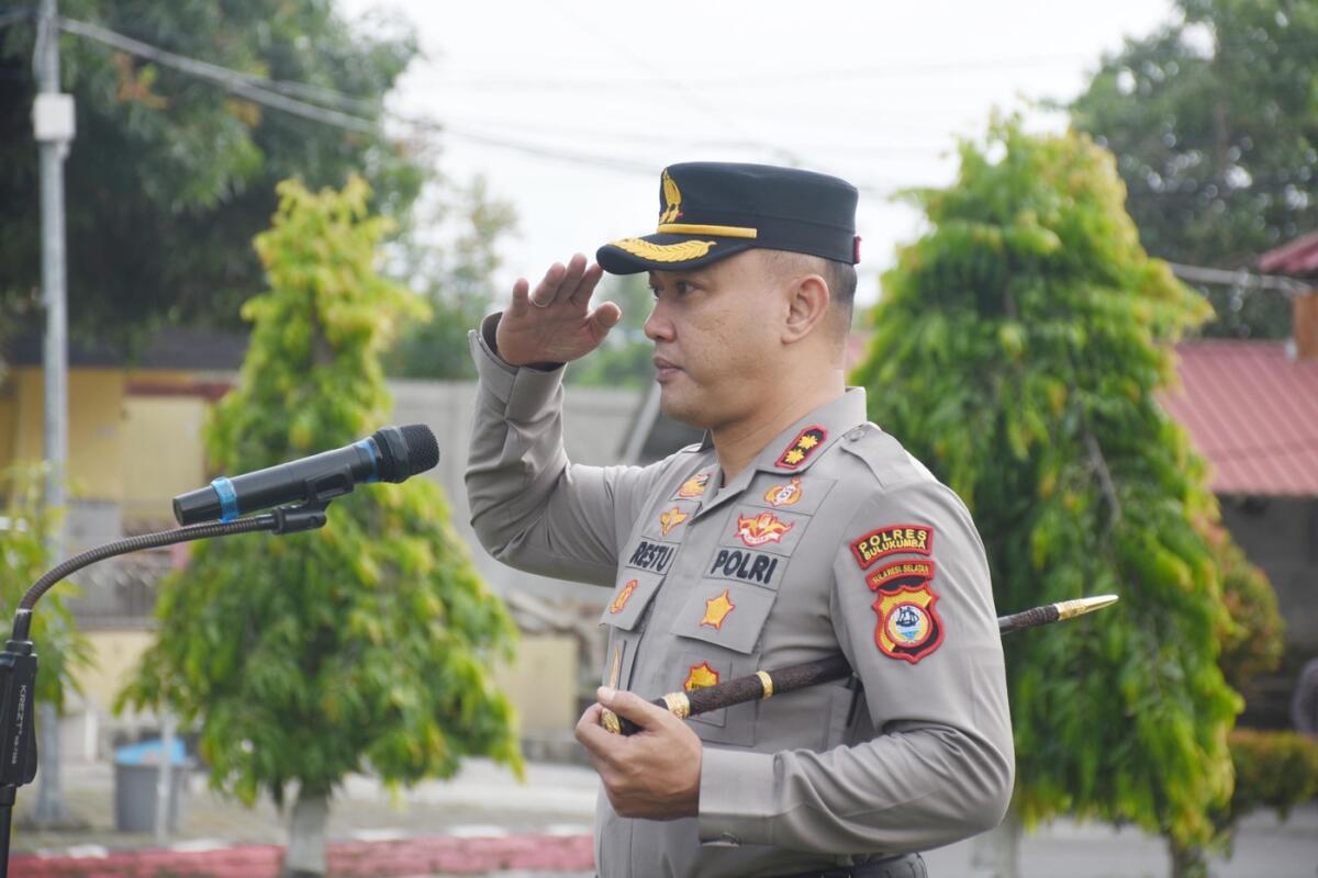 Kapolres Bulukumba Pimpin Apel Gelar Pasukan Operasi Ketupat 2026