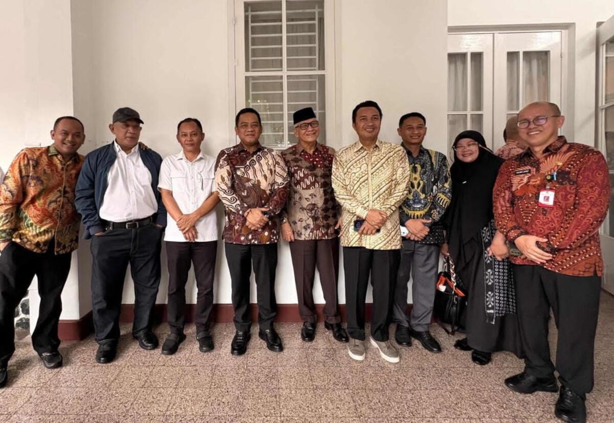 Wabup-DPR RI Bahas Aspirasi DOB Luwu Raya