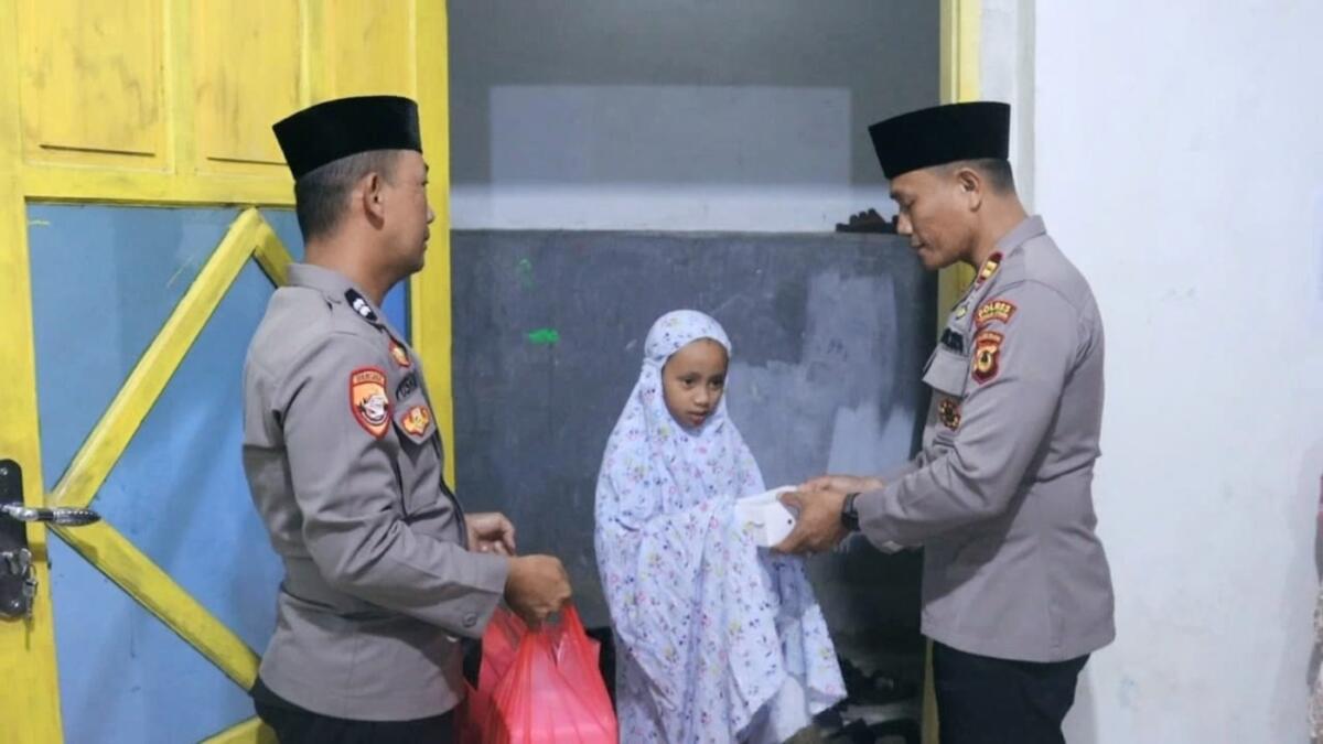 Polsek Sesean Buka Puasa Bersama