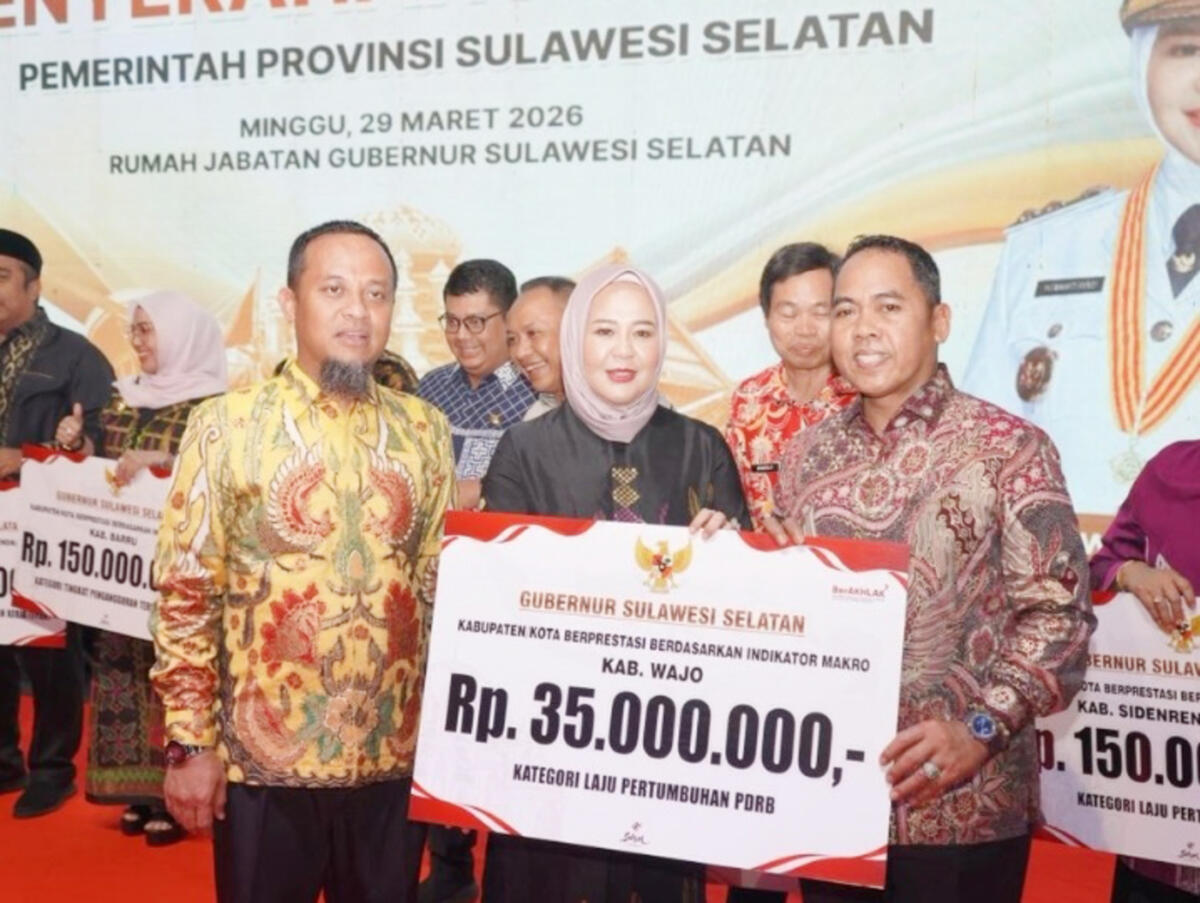 Gubernur Kucur Pemkab Wajo Rp35 Juta