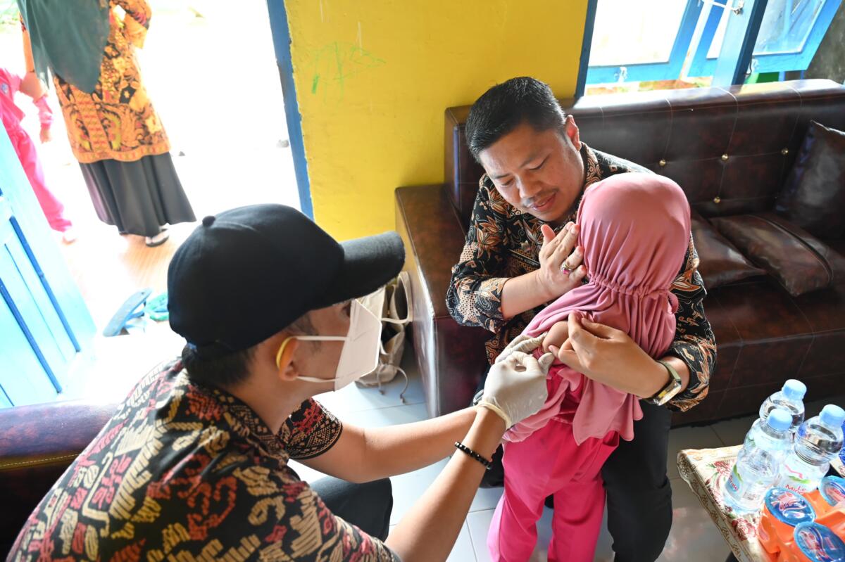 Kadisdik Sinjai Cek Langsung Imunisasi Campak, Sekolah Didorong Aktif Lindungi Anak