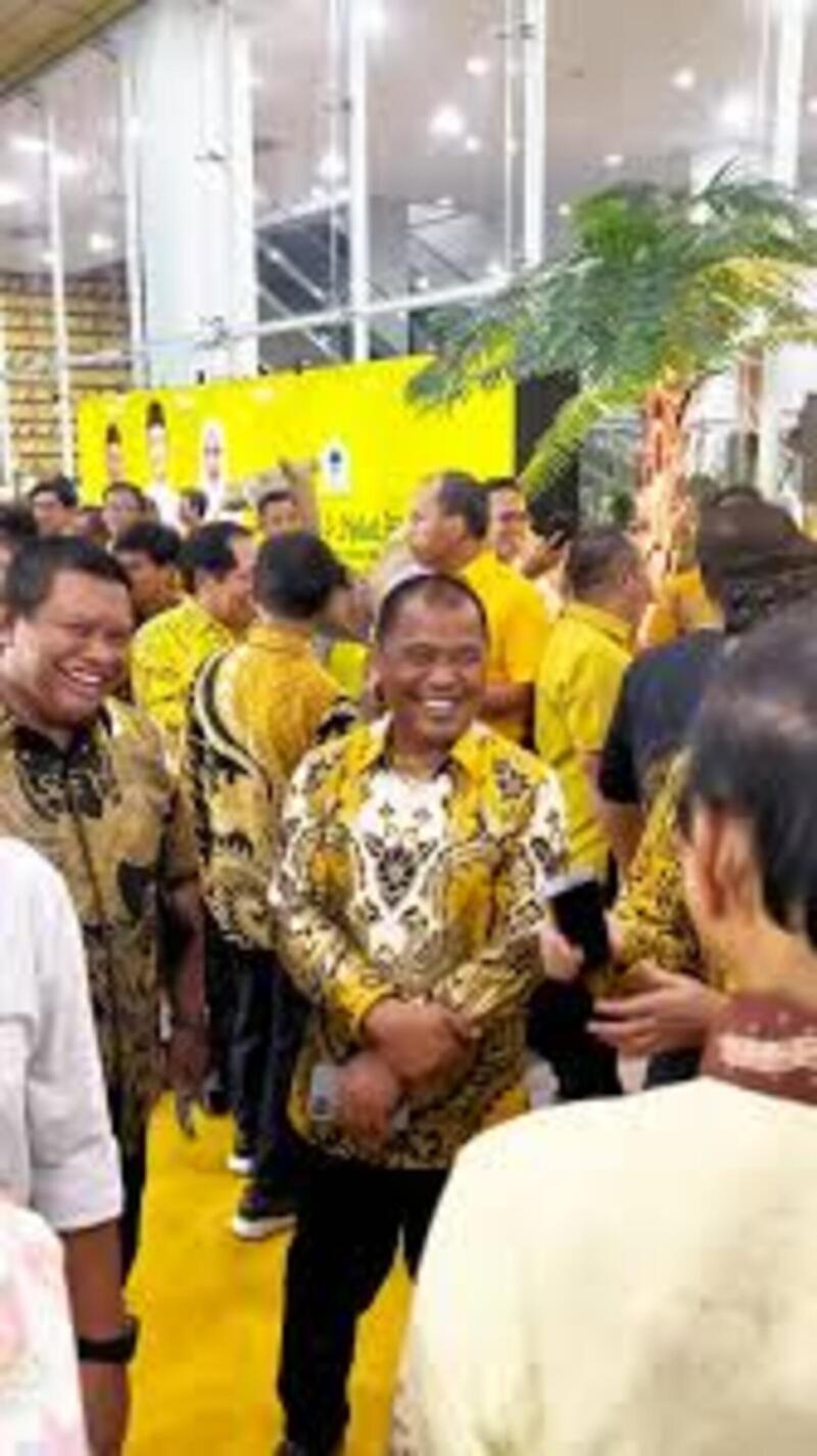 Kehadiran Kandidat di Forum Pusat Bagian dari Proses