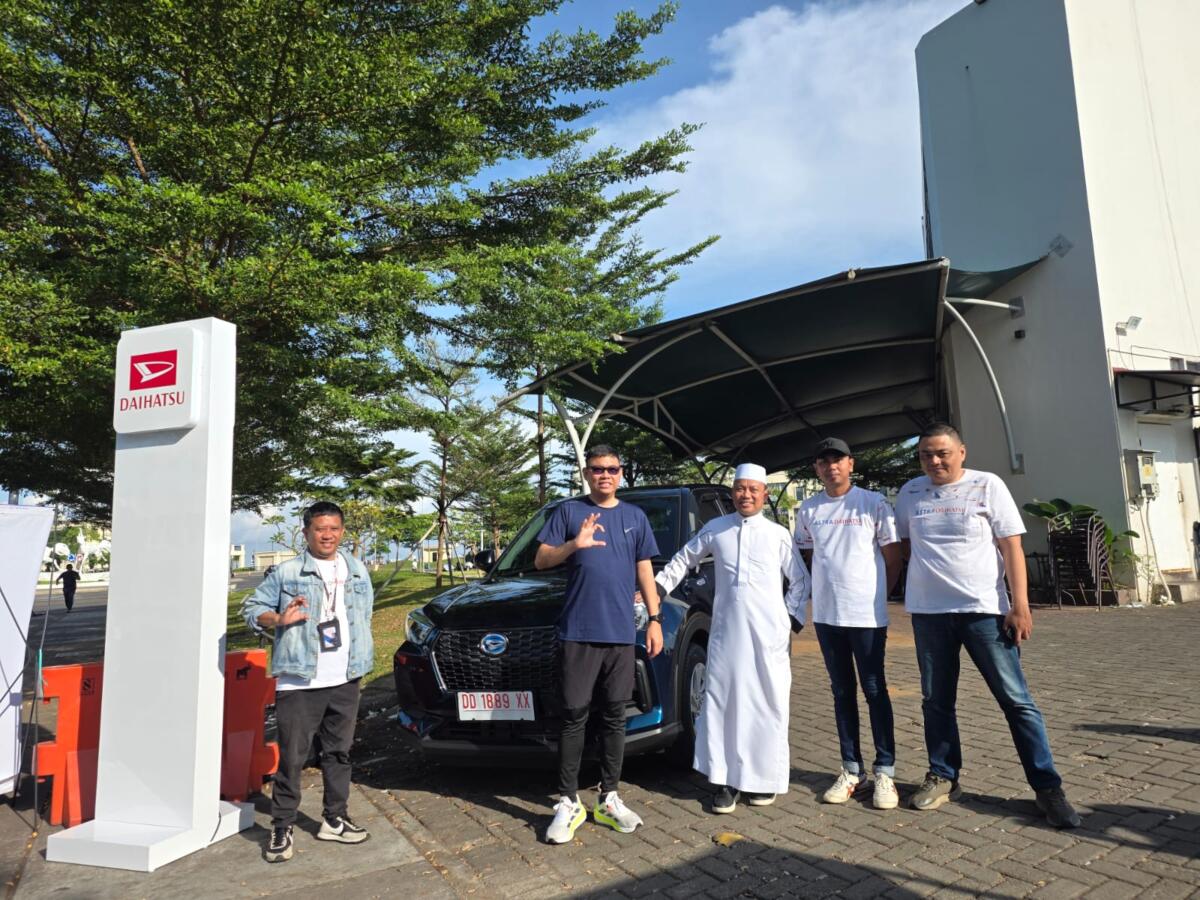 Test Drive Daihatsu Rocky Hybrid di CPI Dihadiri Ustadz Das’ad Latif