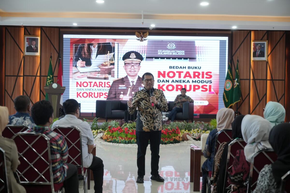 ‎Kajati Sulsel Kupas Modus Korupsi Libatkan Notaris–PPAT, Tekankan Pencegahan Dini