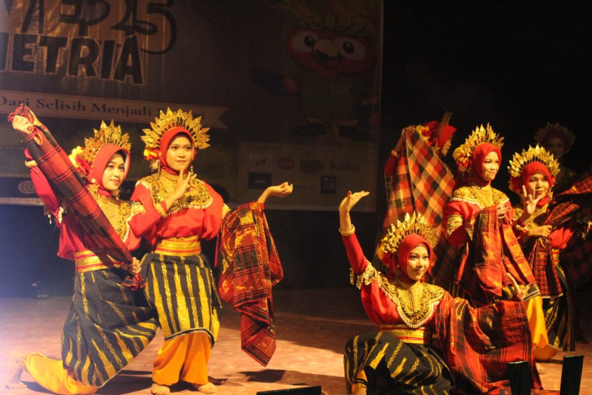 Ramah Tamah INVE25 SIMETRIA UNM Tunjukkan Kekompakan